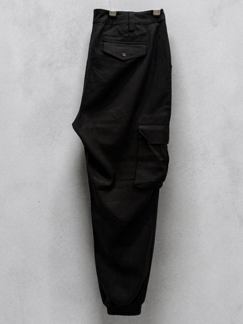 Quinn NYC Black Cargo Pants Tapered Dressy Streetwear Size 6